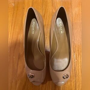 Coach New York Wedge Tan Heels